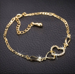 Řetízek jemný se srdíčky naruku nebo nohu