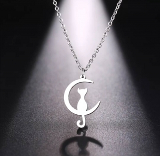 Řetízek s přívěskem kočka na měsíci