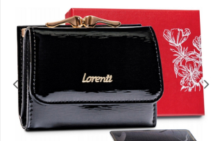 Malá dámská kožená lakovaná peněženka Lorenti černá