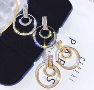 Krásné větší večerní náušnice 5x3 cm