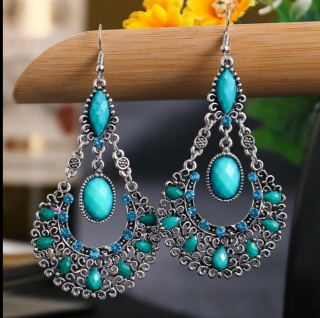 Dlouhé orientální náušnice 7,7 cm v 7 barevných variantách 